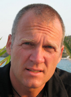 Patrik Lindén arbetar bland annat som handledare för UGL-kurser.